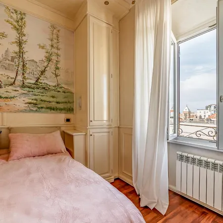 Frühstückspension Downtown Luxury - Termini Train Station *