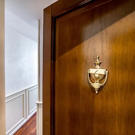 Downtown Luxury - Termini Train Station Frühstückspension *