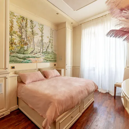 Downtown Luxury - Termini Train Station Bed & Breakfast Roma